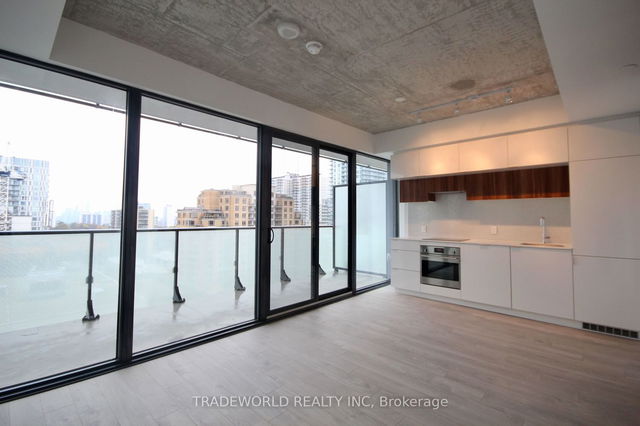 1211 - 185 Roehampton Avenue