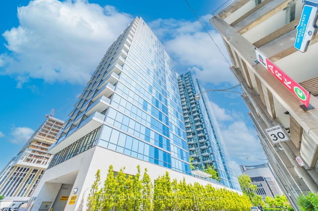 1210 - 210 Simcoe Street