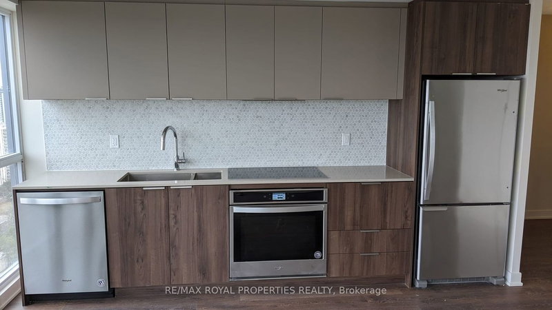 2505 - 2 Sonic Way, Toronto, M3C 0P2 | Image 2