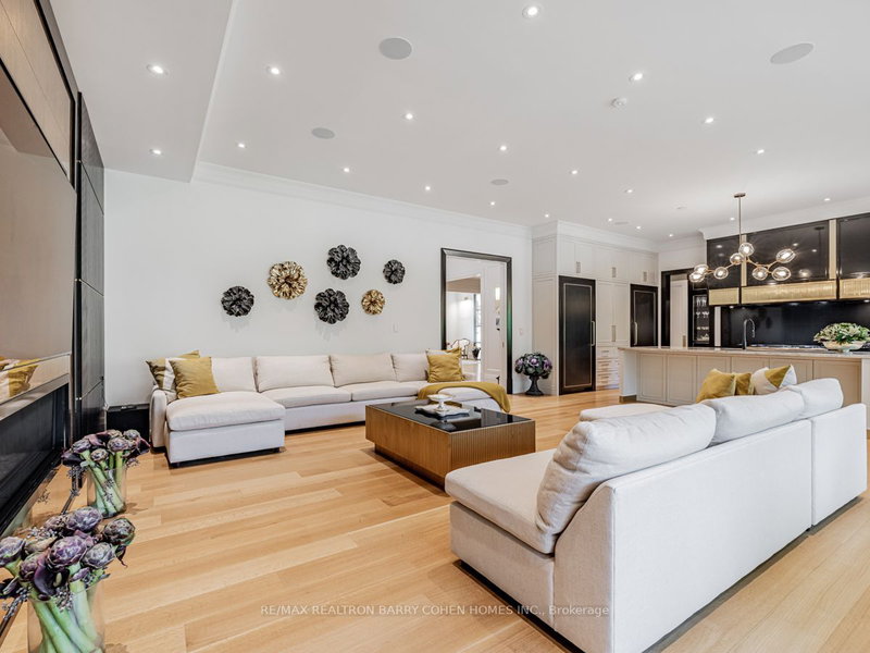 33 Stratheden Rd, Toronto, M4N 1E5 | Image 2