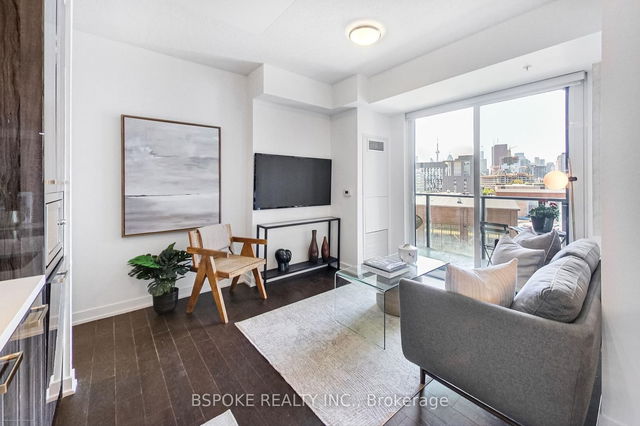 N425 - 120 Bayview Avenue