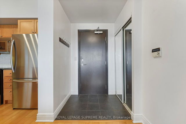 1004 - 1105 Leslie Street