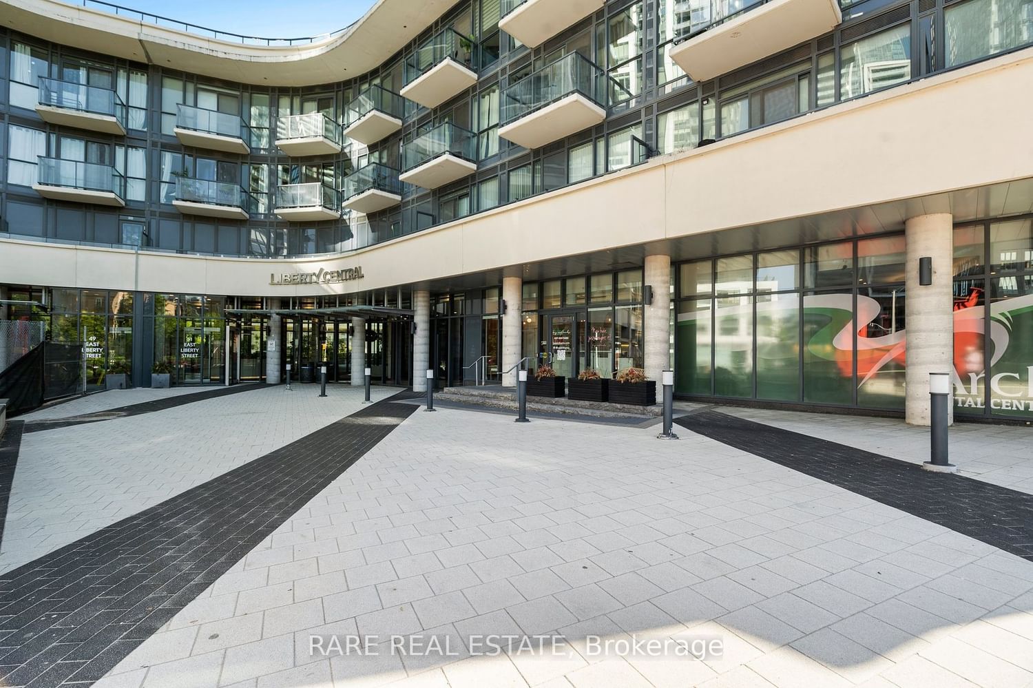 Listing Image 3