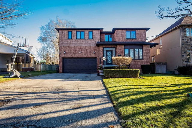 59 Corwin Crescent