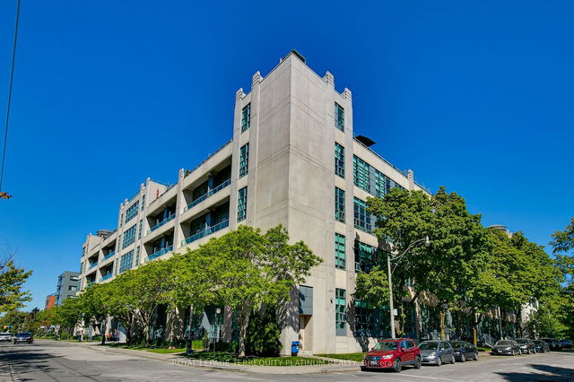 240 - 380 Macpherson Avenue