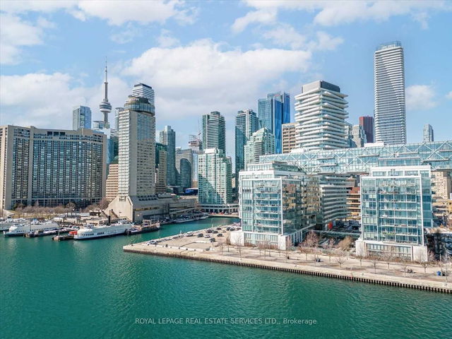410 - 15 Queens Quay