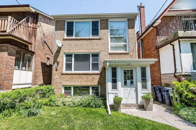 3 - 209 Wychwood Avenue