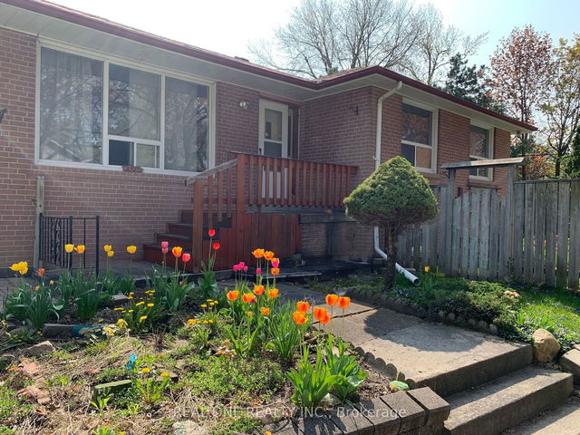 Upper - 203 Goulding Avenue