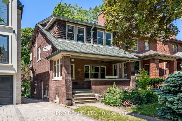 104 Manor Road