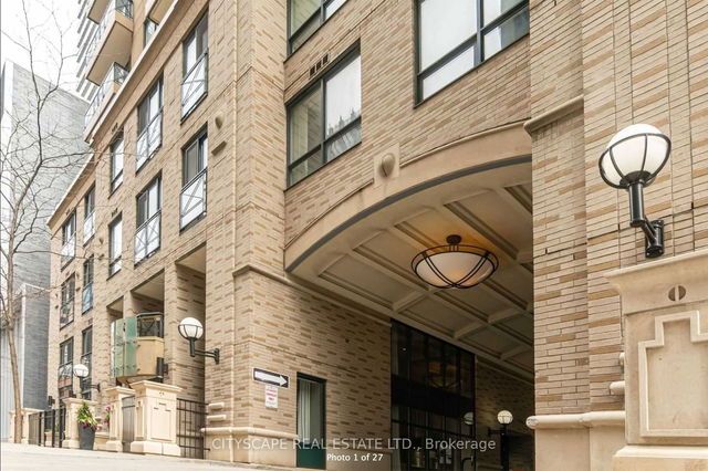 1305 - 35 Hayden Street