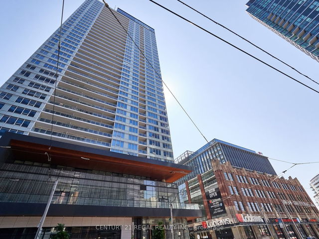 1210 - 19 Bathurst Street