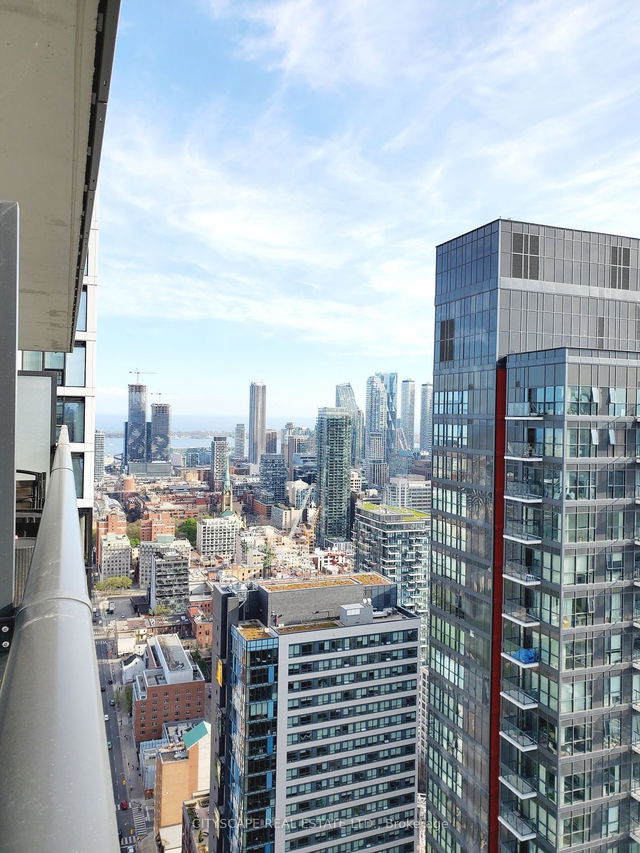 4507 - 251 Jarvis Street