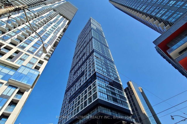 506 - 181 Dundas Street