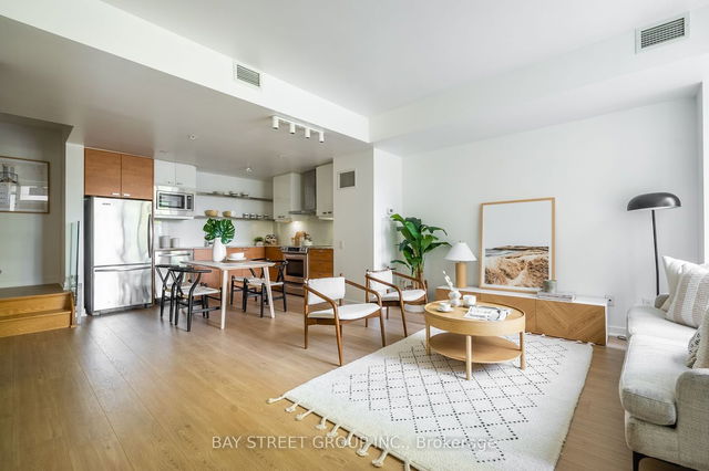 Th06 - 121 Mcmahon Drive