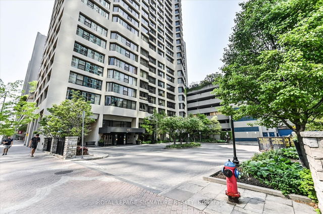 1315 - 55 Harbour Square