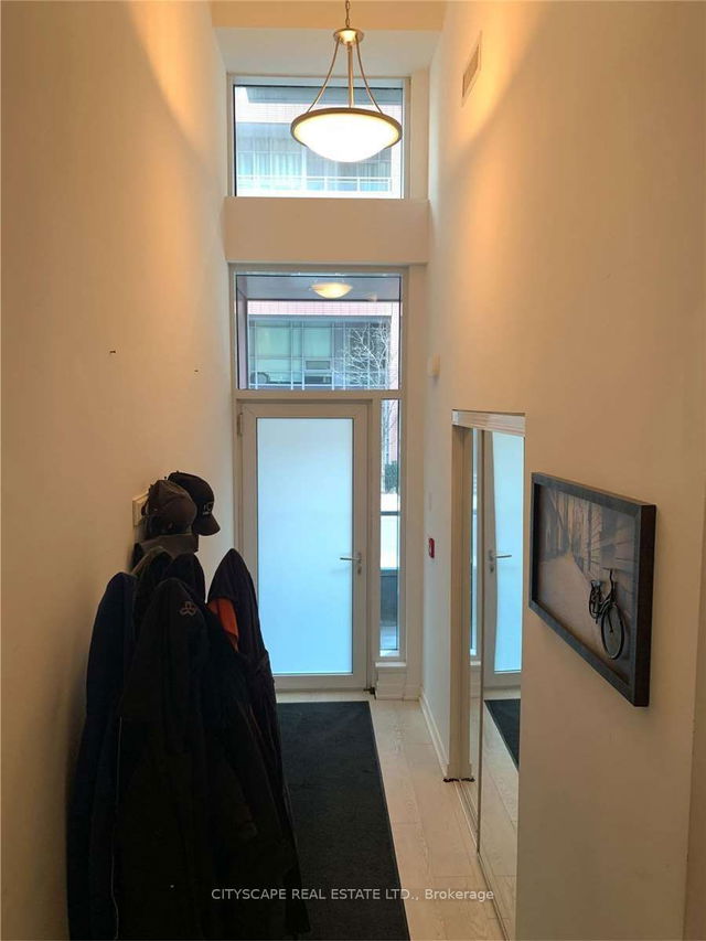 TH02 - 20 Bruyeres Mews
