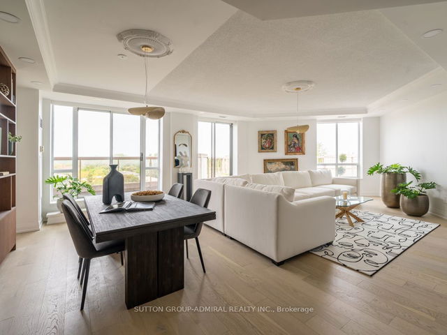 PH1 - 800 Sheppard Avenue