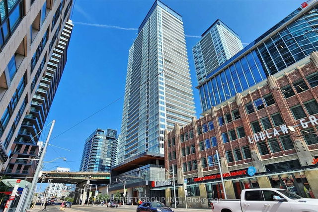 2616 - 19 Bathurst Street