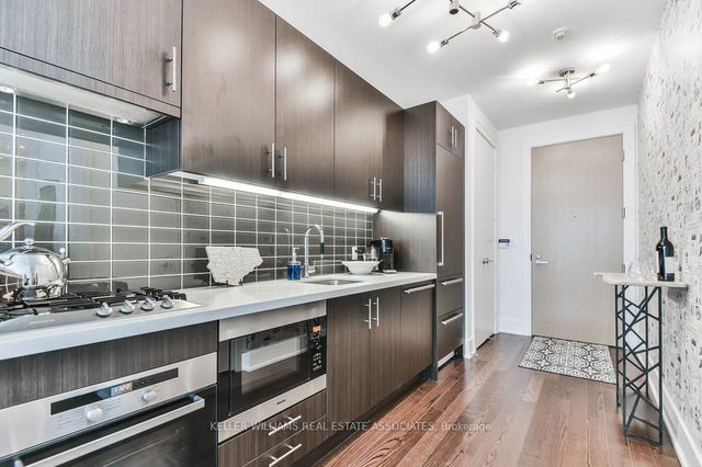 829 - 39 Queens Quay