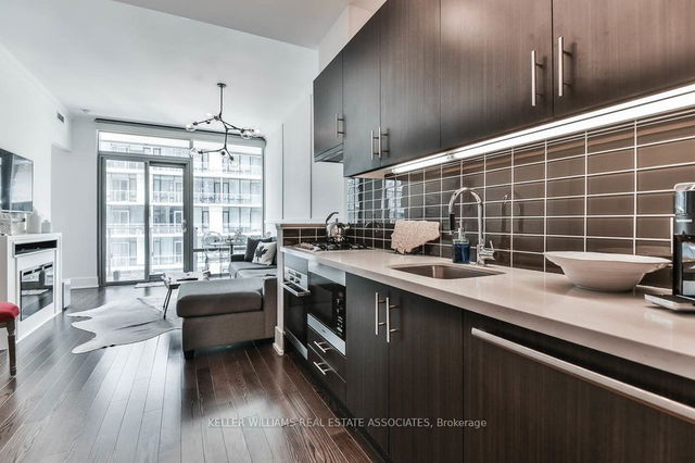 829 - 39 Queens Quay