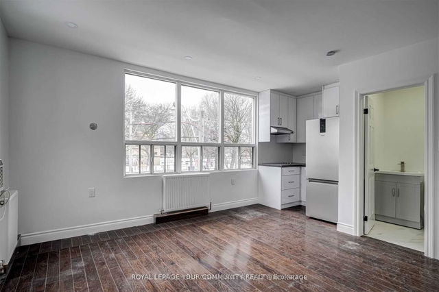 207 - 180 Sherbourne Street