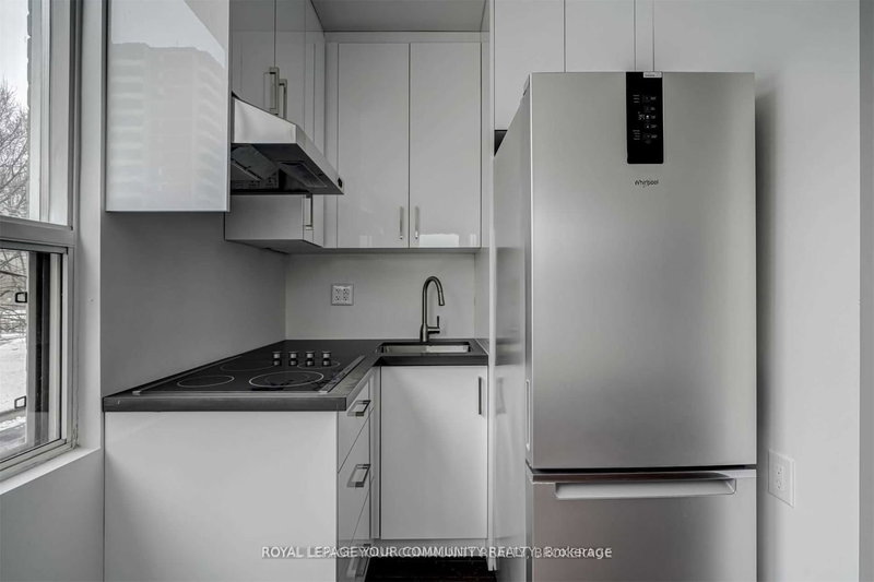 207 - 180 Sherbourne St, Toronto, M5A 2R7 | Image 3
