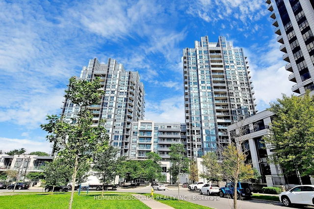 1226 - 120 Harrison Garden Boulevard
