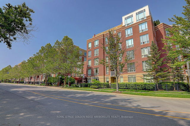 302 - 455 Rosewell Avenue