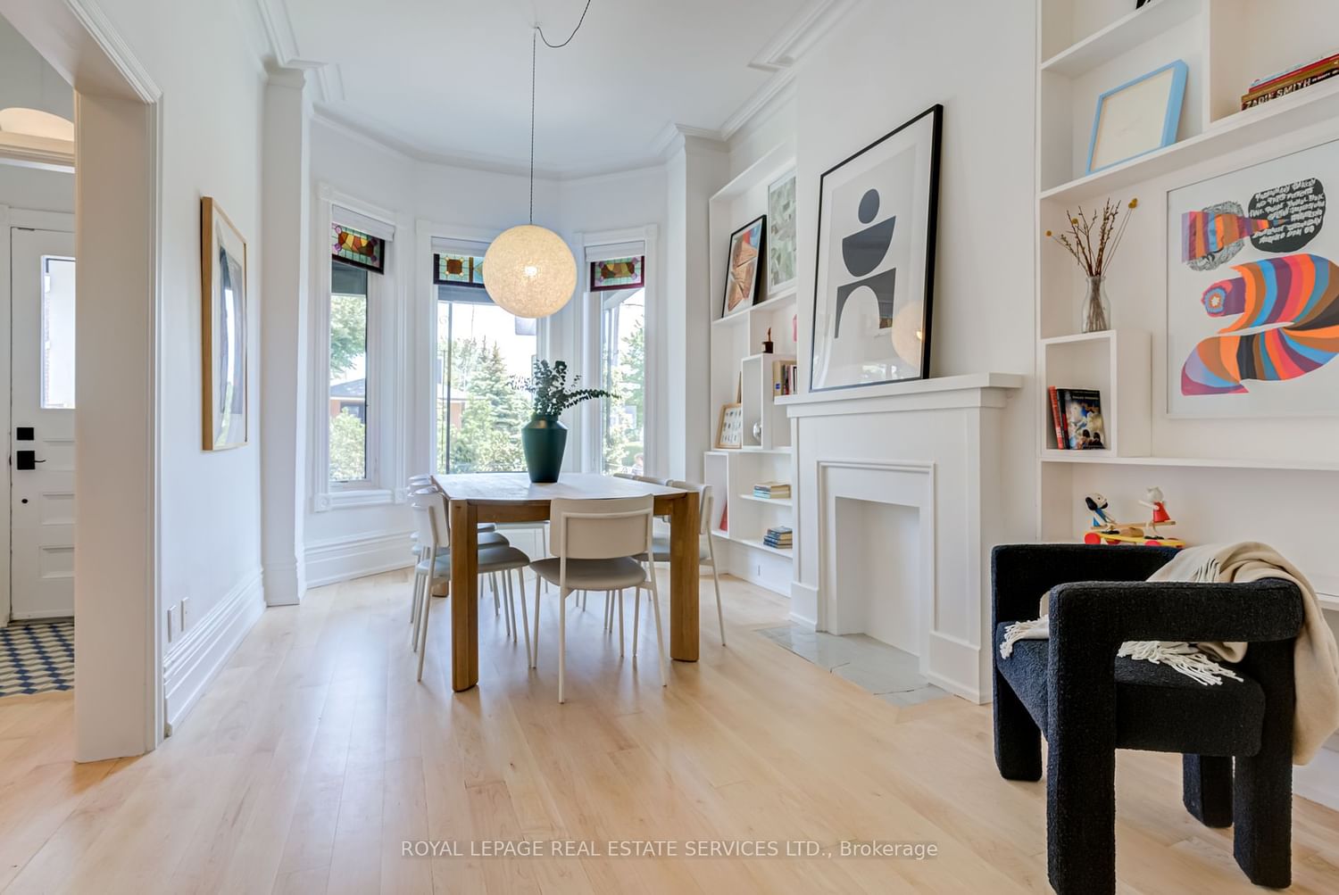 Listing Image 7