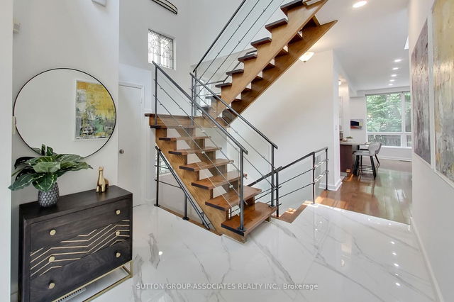 123 Heath Street
