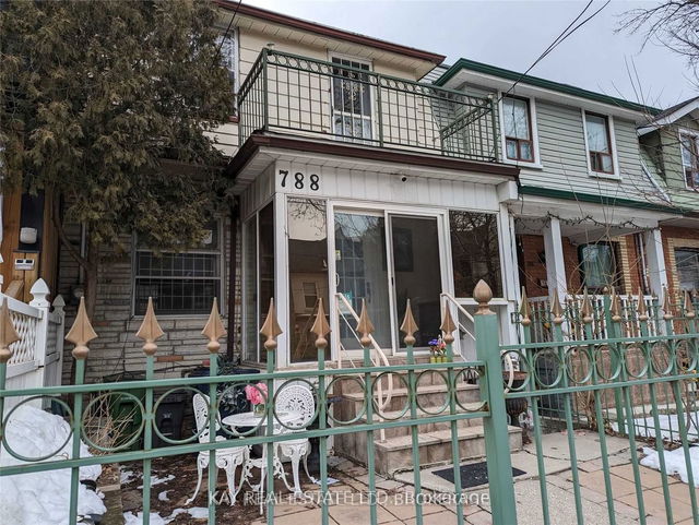 788 Adelaide Street