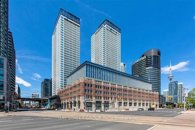1616 - 17 Bathurst Street