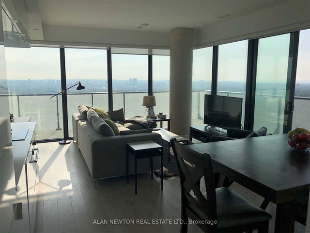 3009 - 185 Roehampton Avenue