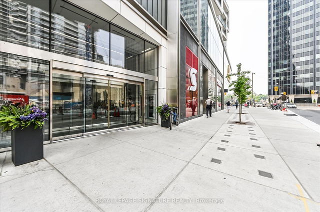1206 - 5 Soudan Avenue