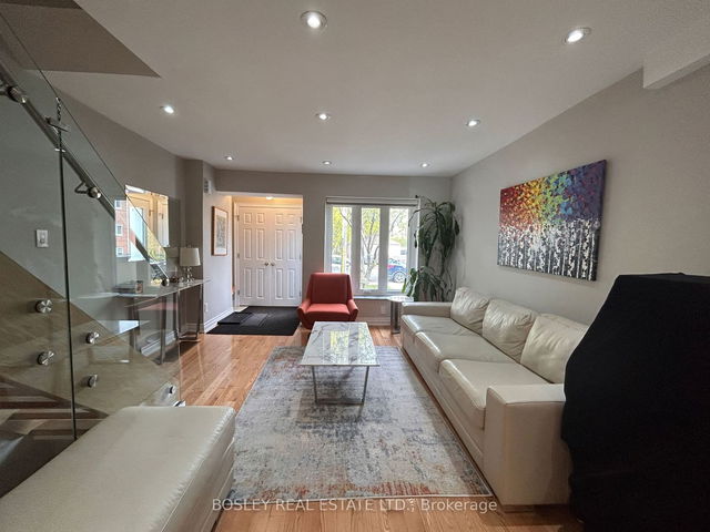 579 Roehampton Avenue