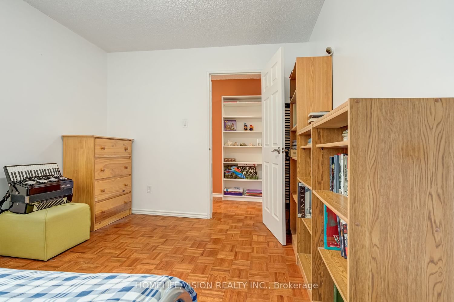 Listing Image 31