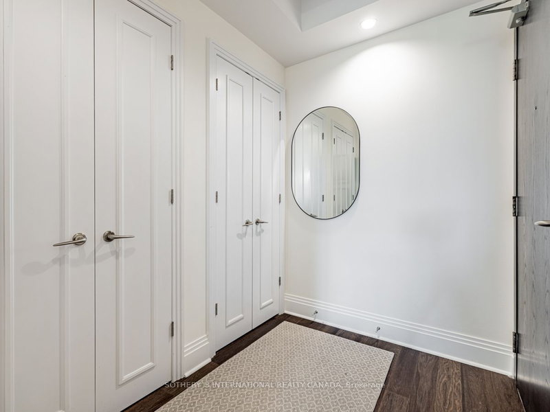 706 - 99 Avenue Rd, Toronto, M5R 2G5 | Image 2