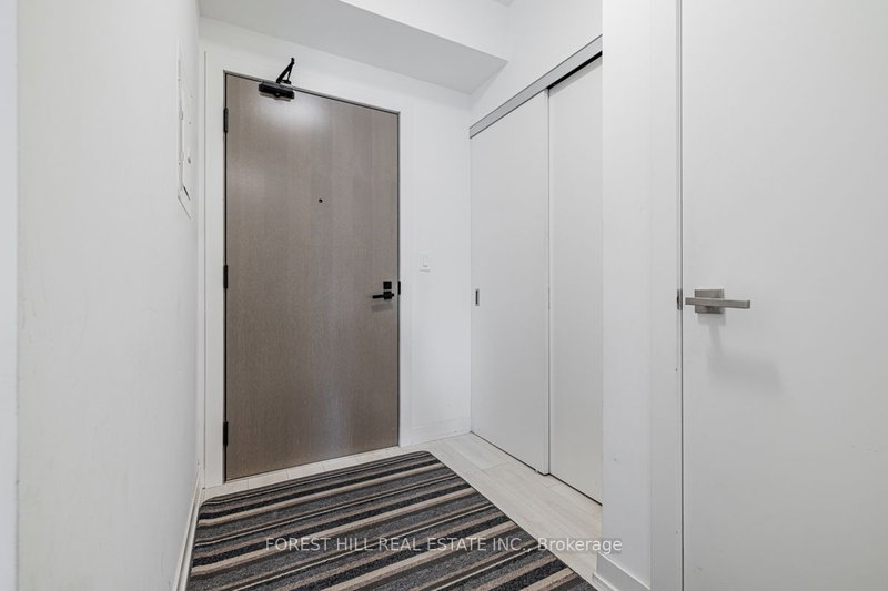 702 - 223 St Clair Ave W, Toronto, M4V 0A5 | Image 2