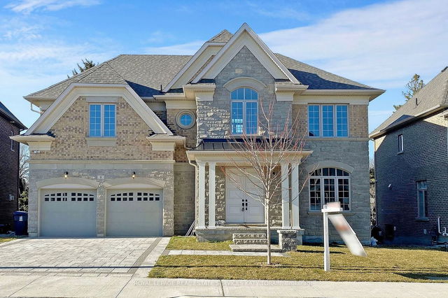 8 Daniel Cozens Court
