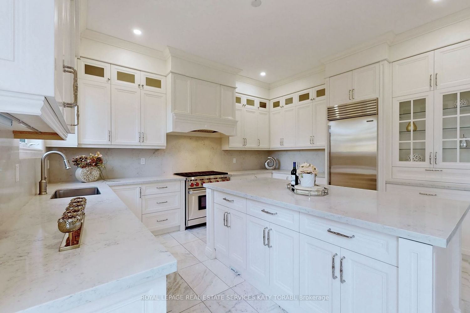 Listing Image 8