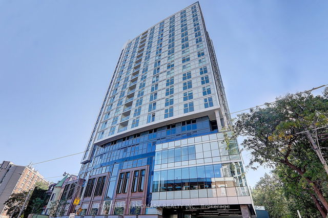 1206 - 219 Dundas Street