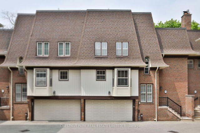 8 Scotch Elm Way