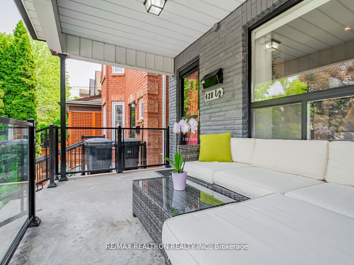 Listing Image 3