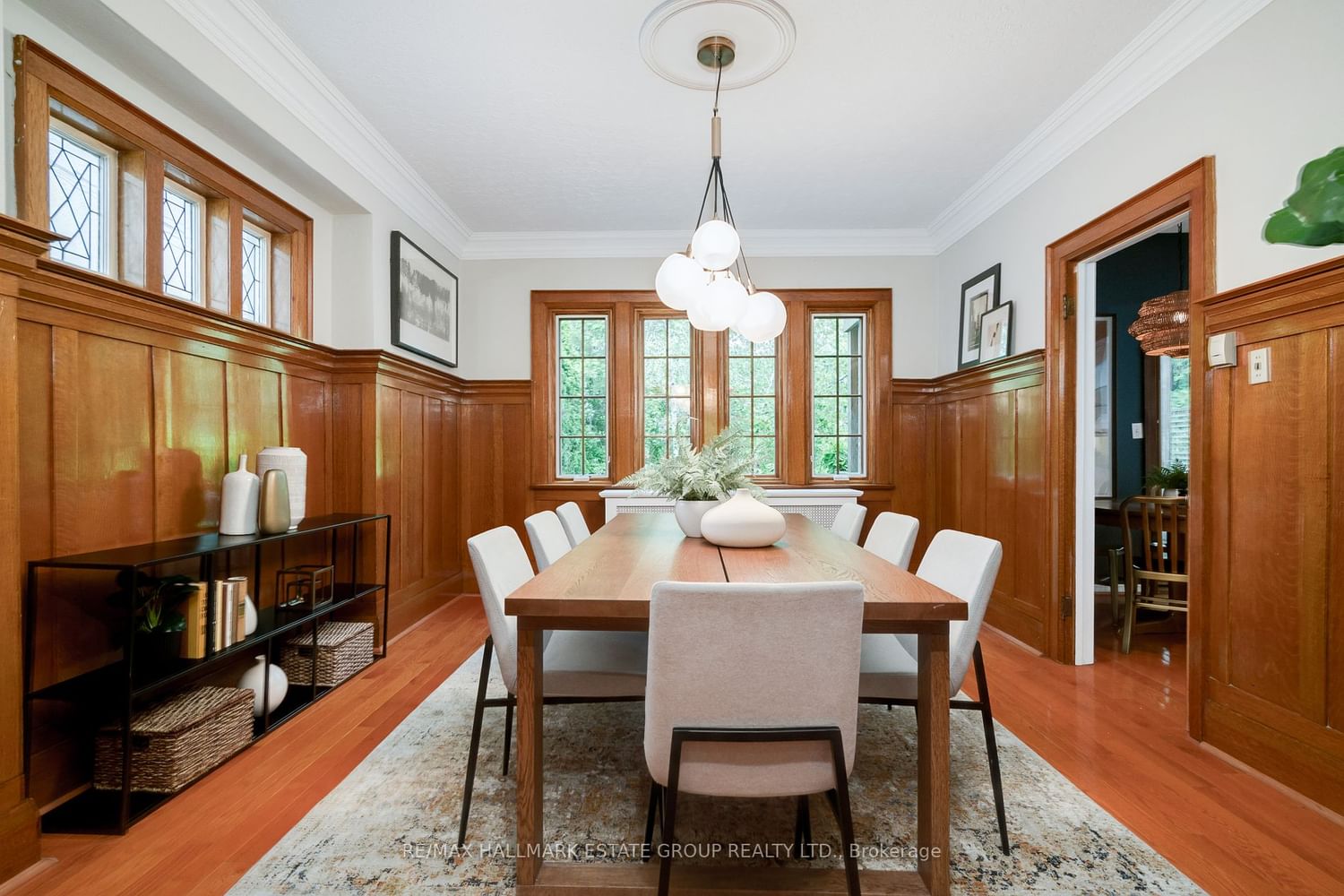 Listing Image 7