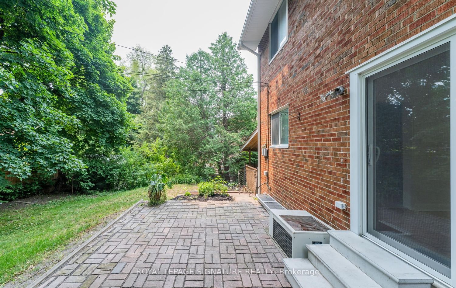 Listing Image 37
