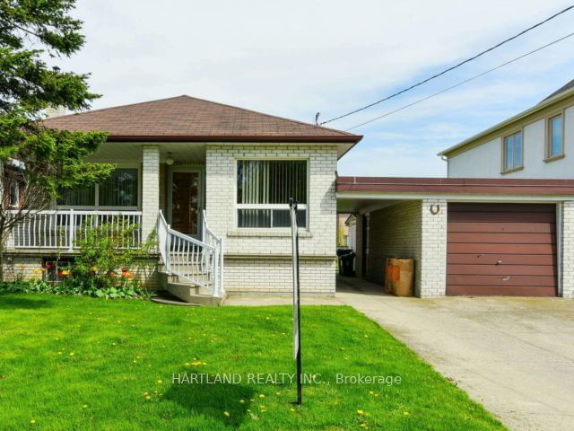 124 Regina Avenue