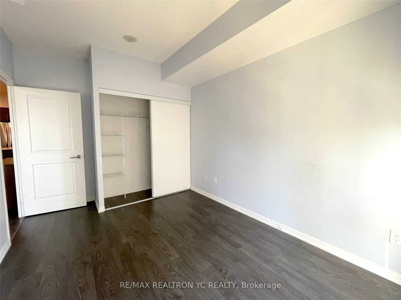 Room2