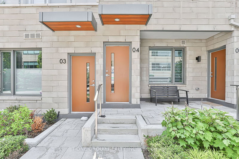 Th4 - 175 Pears Ave, Toronto, M5R 0C1 | Image 2