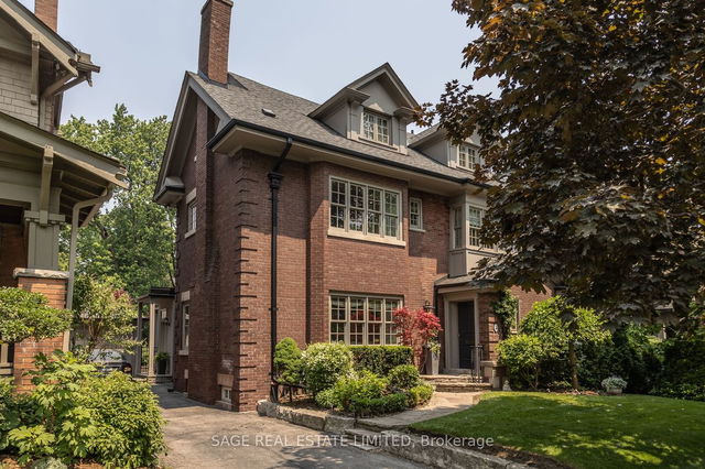 74 Glencairn Avenue