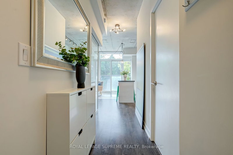 215 - 1205 Queen St W, Toronto, M6K 0B9 | Image 3
